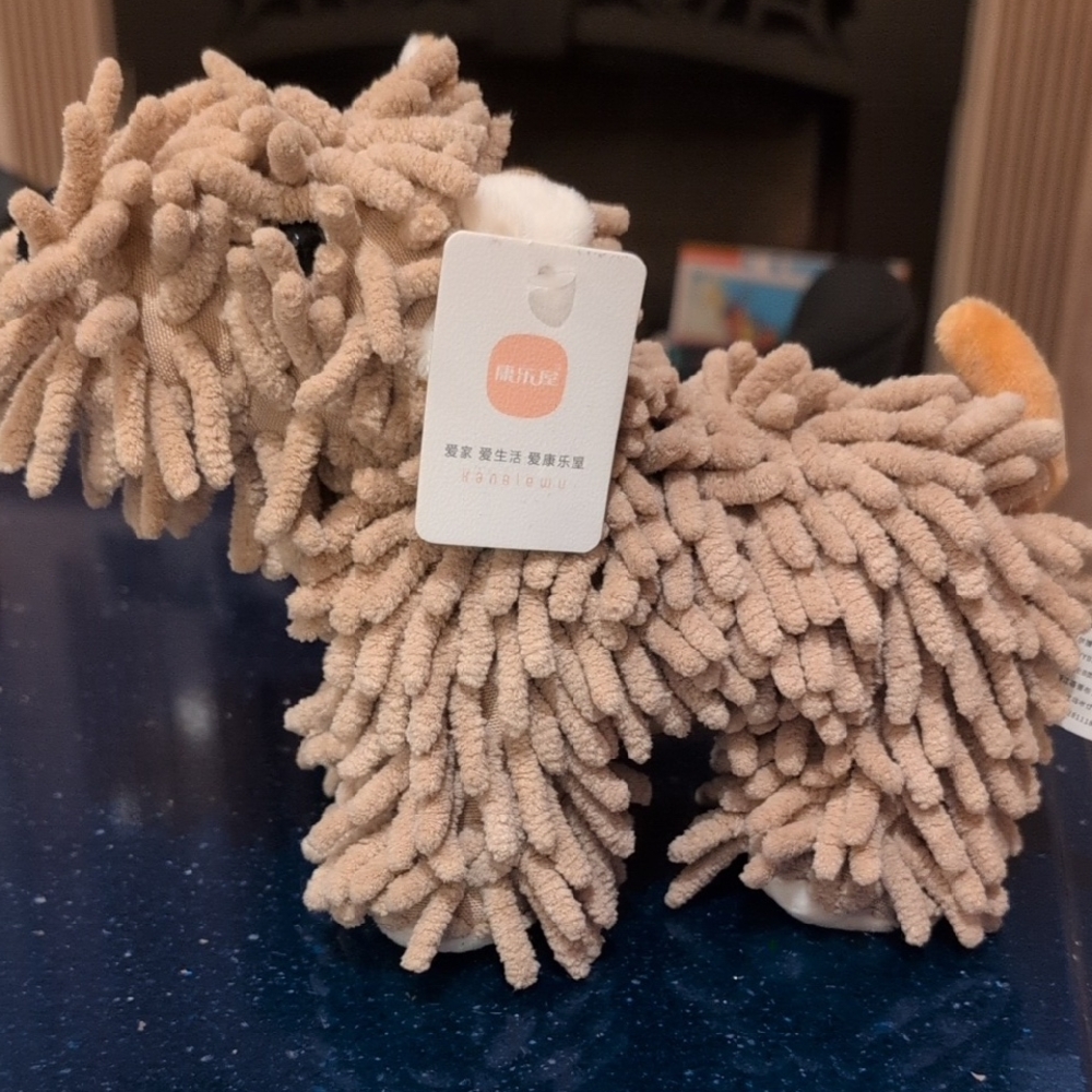 New With Tags Chenille Hand Towel In A Puppy 3d Shape